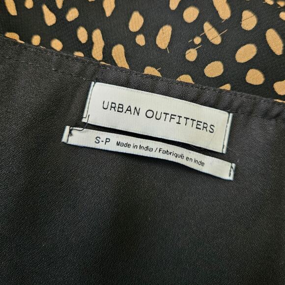 Urban Outfitters Black Speckled Flirty Dress sz Small - Picture 4 of 6
